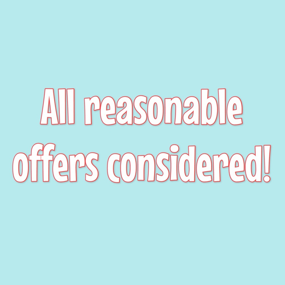 All reasonable offers considered! 🎈